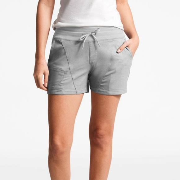 The North Face Pants - The North Face Aphrodite 2.0 shorts XS